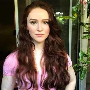 Meet your Posher, Elizabeth